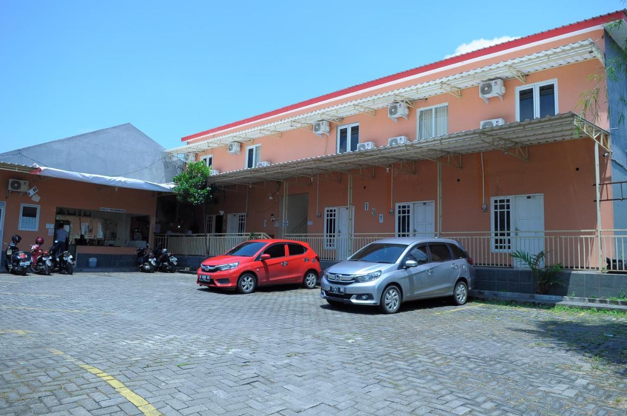 Griya Agnes Mitra Reddoorz Hotel Semarang