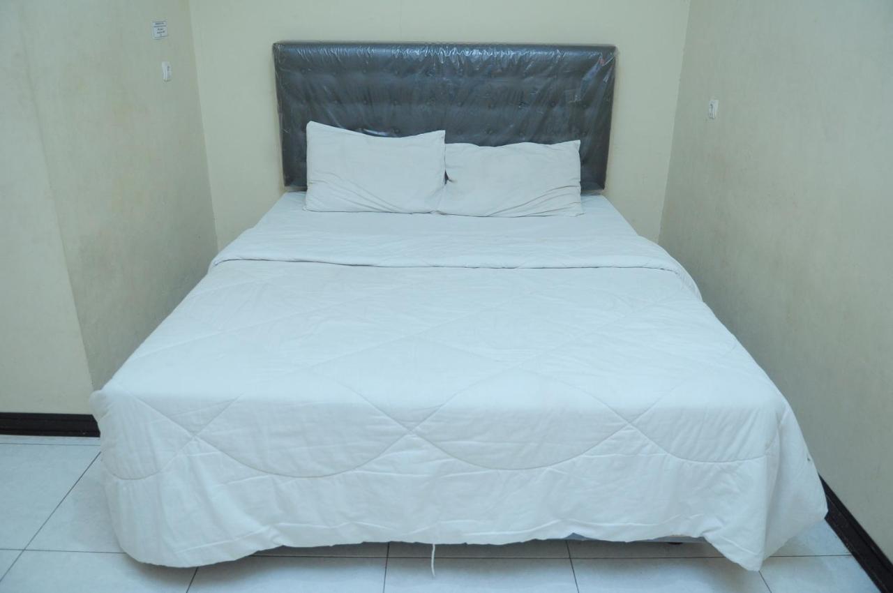 Hotel Griya Agnes Mitra Reddoorz Semarang